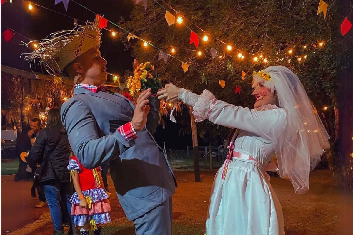 Festa Junina no Brasil Casamento Caipira